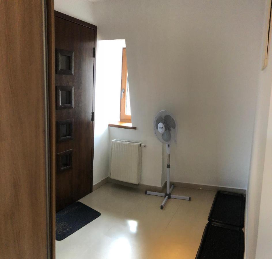 Nad Galeria Appartement Duszniki Zdrój Buitenkant foto