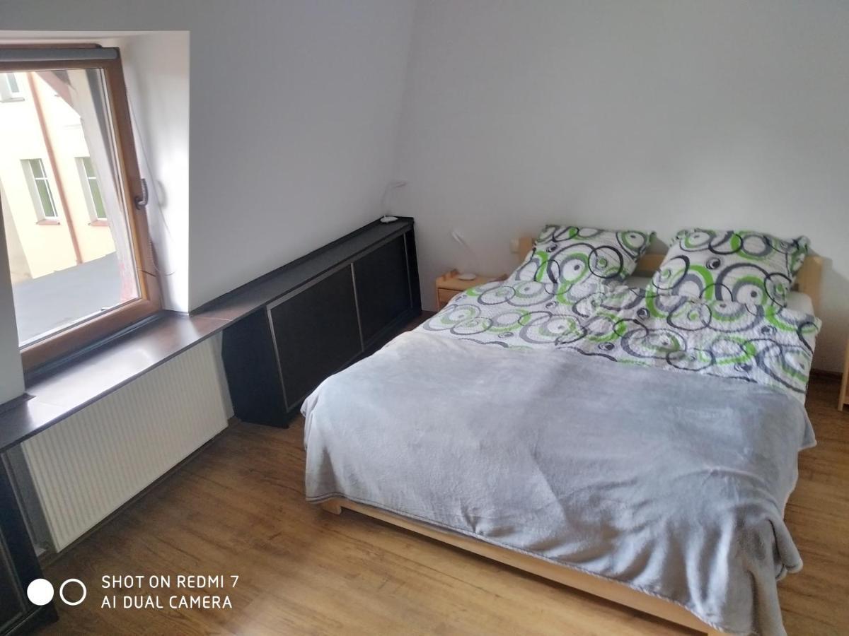 Nad Galeria Appartement Duszniki Zdrój Buitenkant foto